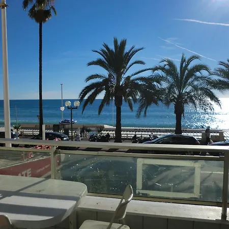 Le Panoramer Sea View Apartment *